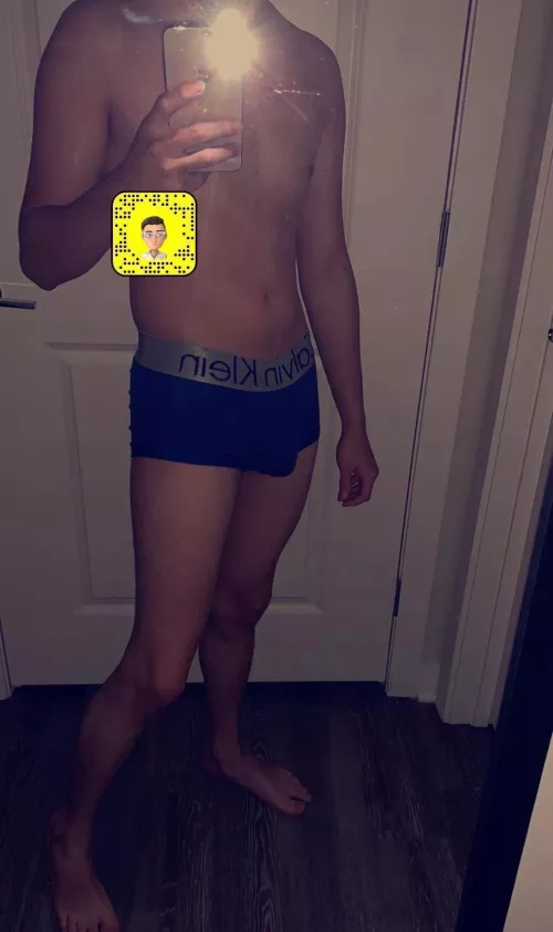 24 from FL, hmu if you’re kinky, specially public, cuckholding, cheating or you’re just horny at all the time. Sc will be in my profile ;)