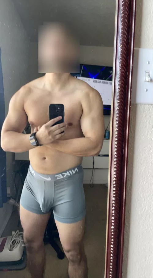 26M DMs open. Slide in the DMs and ask for the snap, might even show face