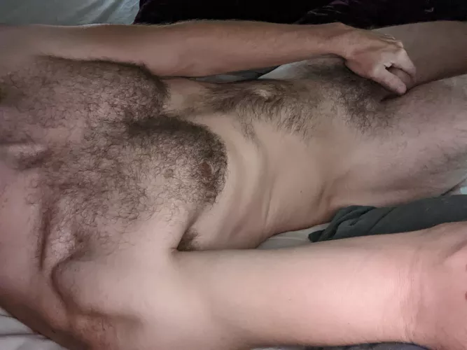 35 fit otter bottom looking for hairy tops snap j6871265