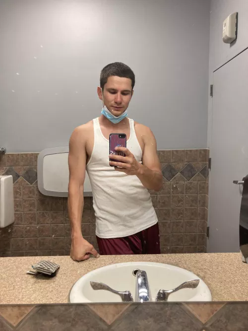 After a good rock climbing session🦍