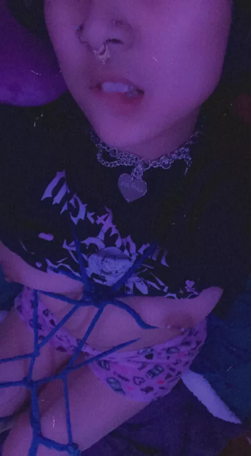 All weaved up and ready to go [f] 🧶😈🐰😉