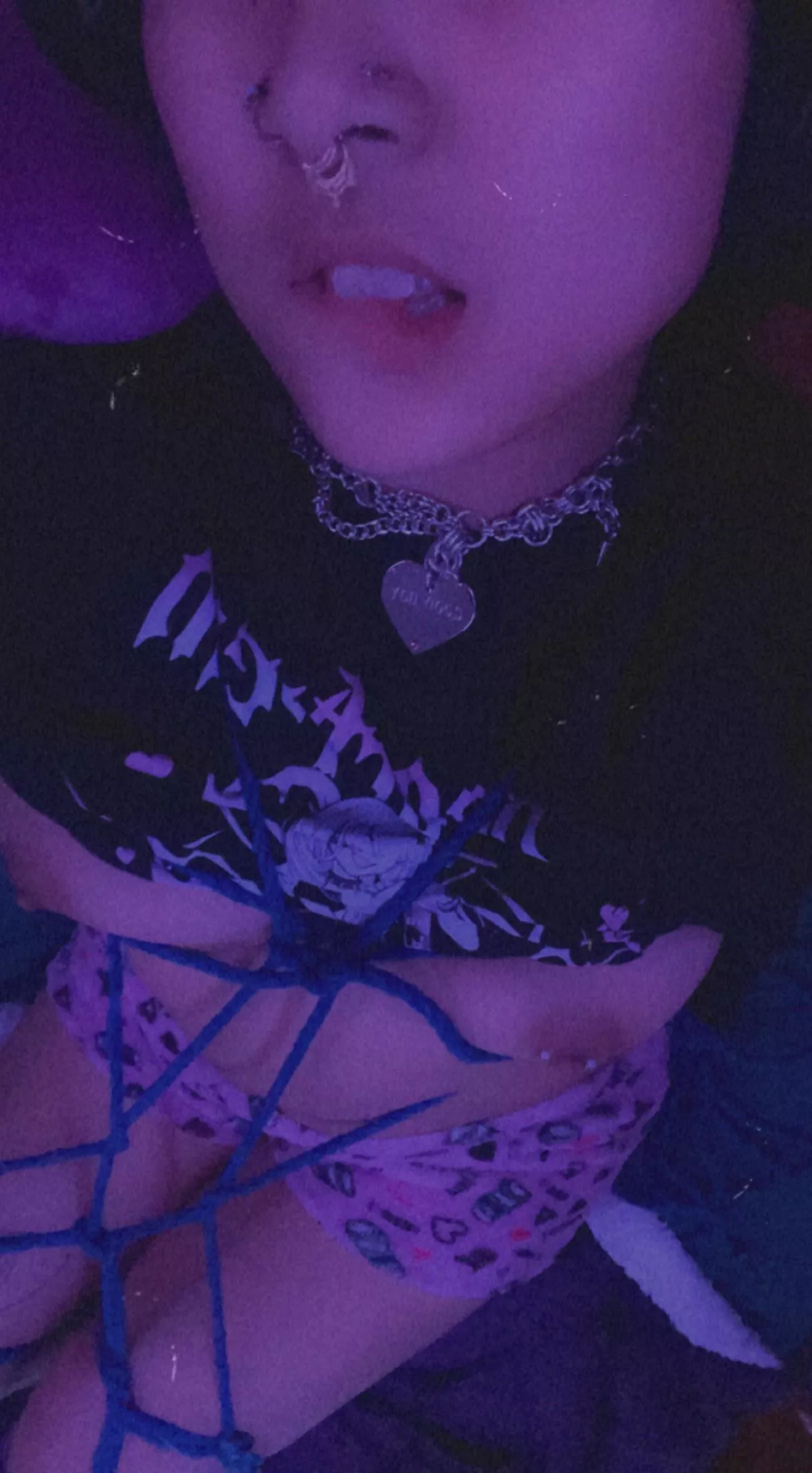 All weaved up and ready to go [f] 🧶😈🐰😉