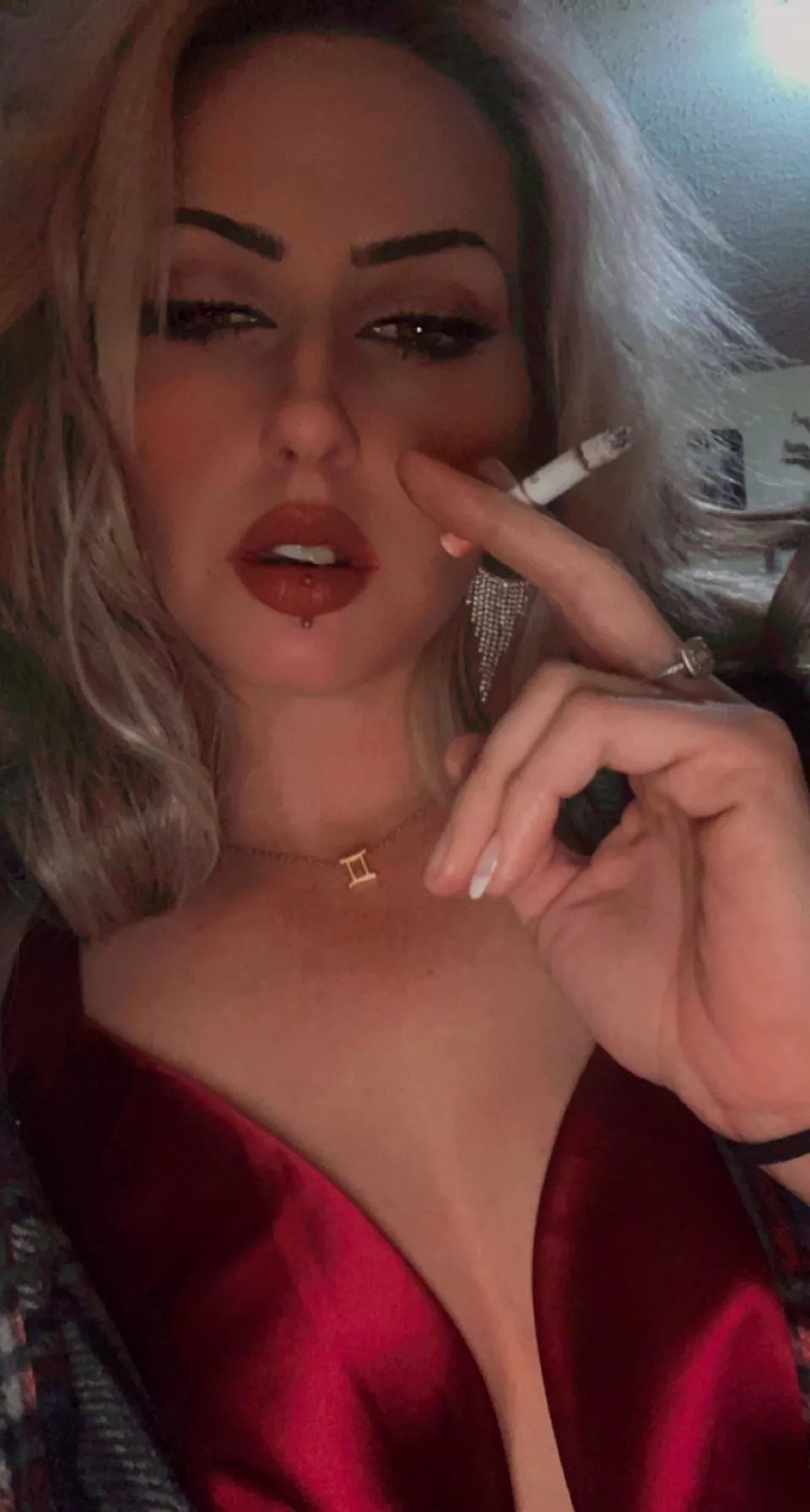 Bath time? 🛁 (OC)