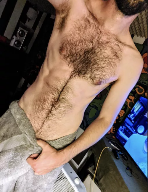 Bet you’re curious what’s hiding under this towel, huh?