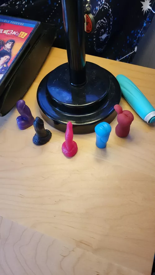 Bought these for my gf 🤣 (forgot to add this pic to my last post lol)