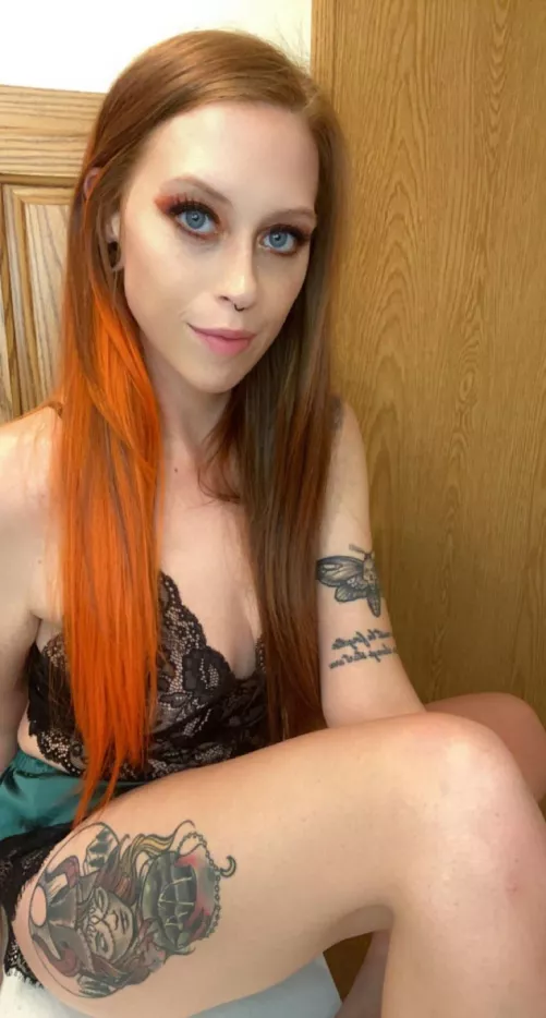 🎶 called to the devil and the devil said quit, can’t be bothered better handle your shit 🎶