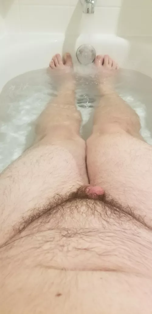 chilling in the tub is a treat 😊
