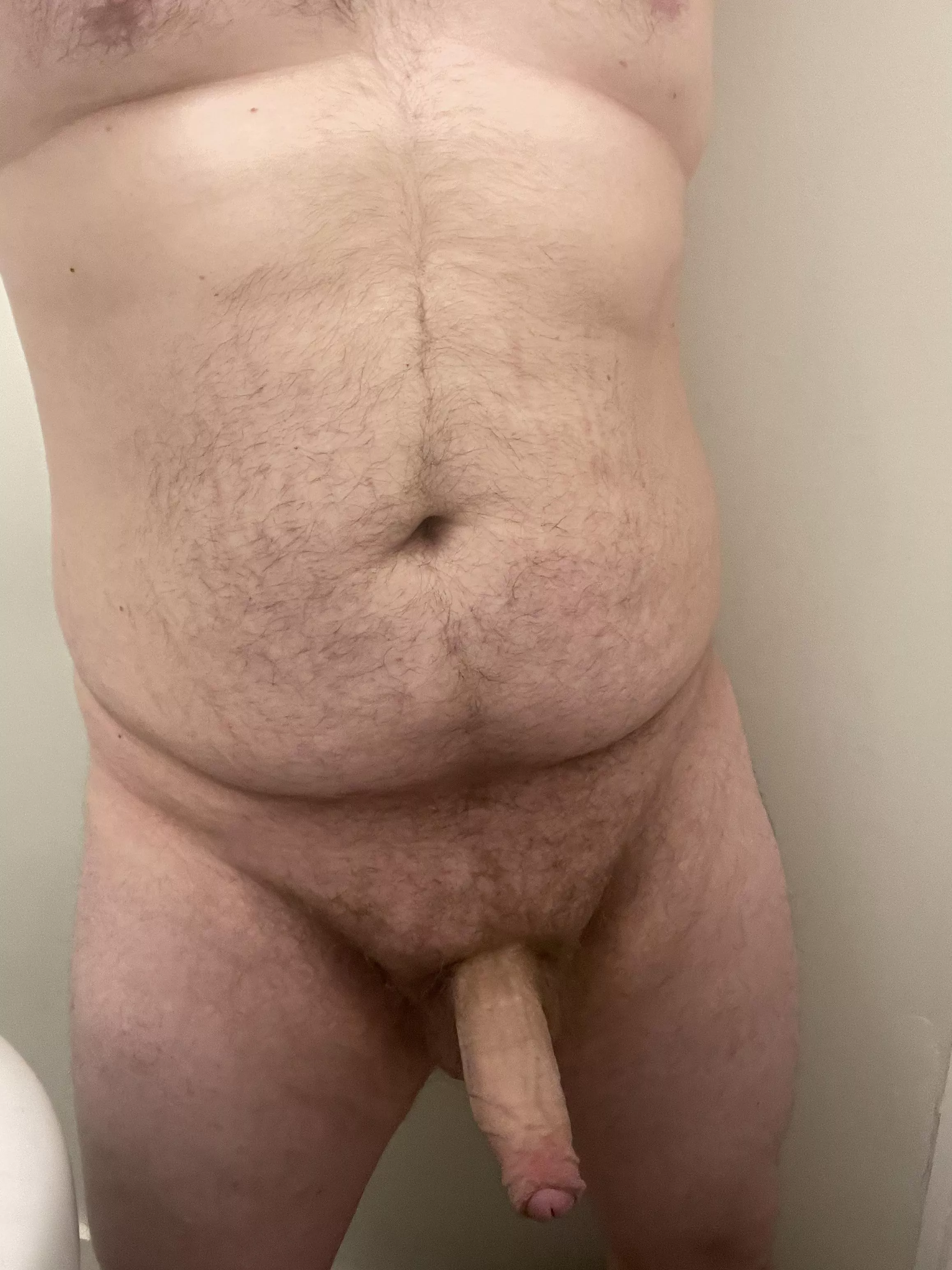 Day off tomorrow, who wants to stay up all night with me?