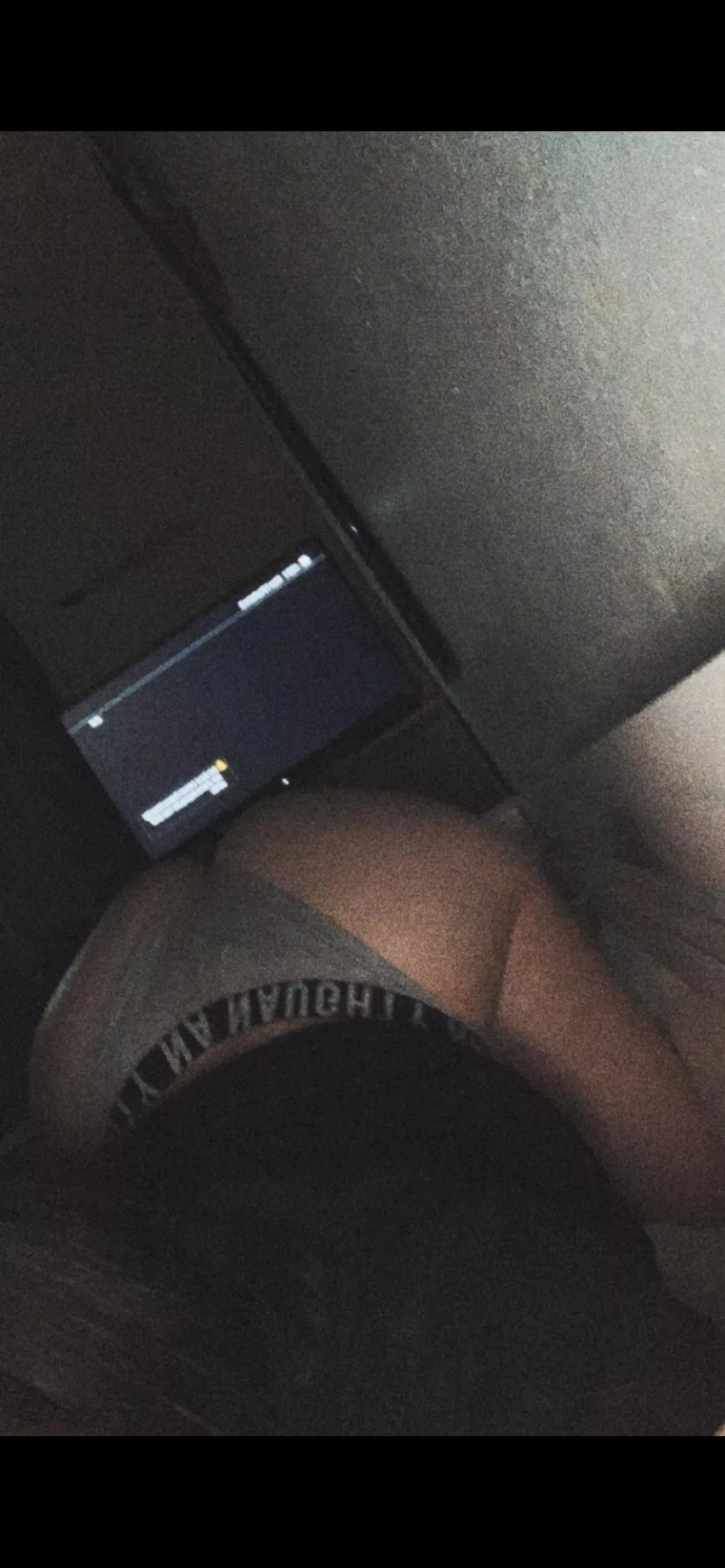 Dm if you want me to facesit you