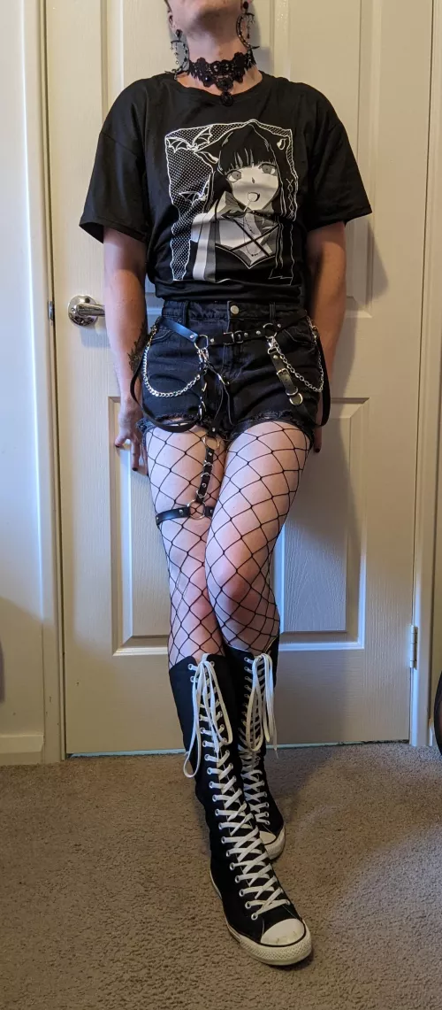 do we like long legs and small waists here?