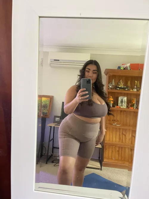 Do you like curvy girls???🥵🥵🥵🥵
