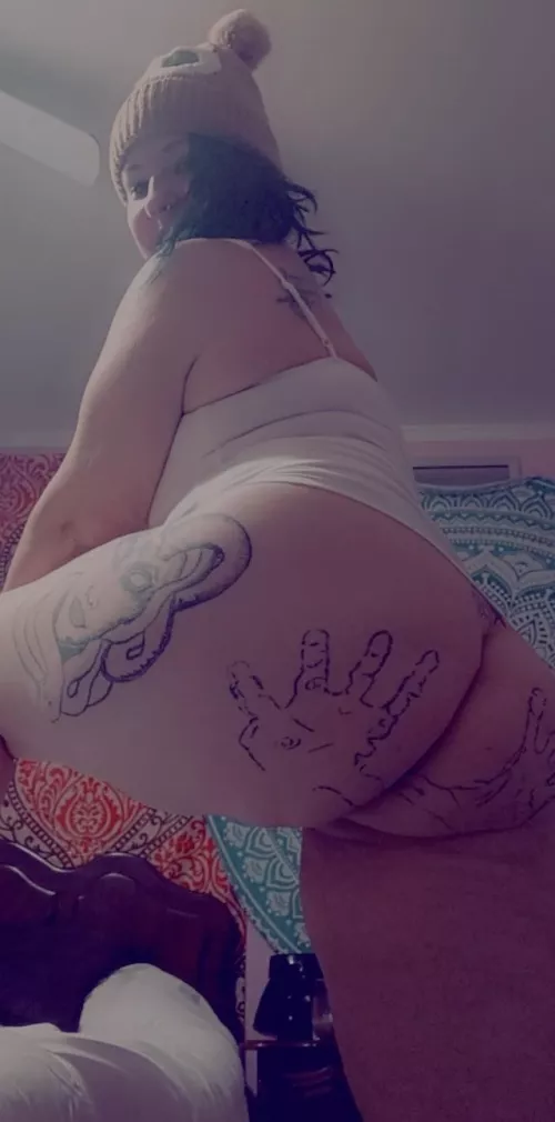 Dream of me sitting on your face tonight [F] 41