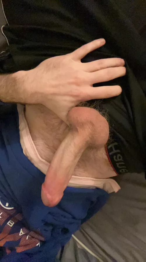 extra hard today. anyone play fort or ow?