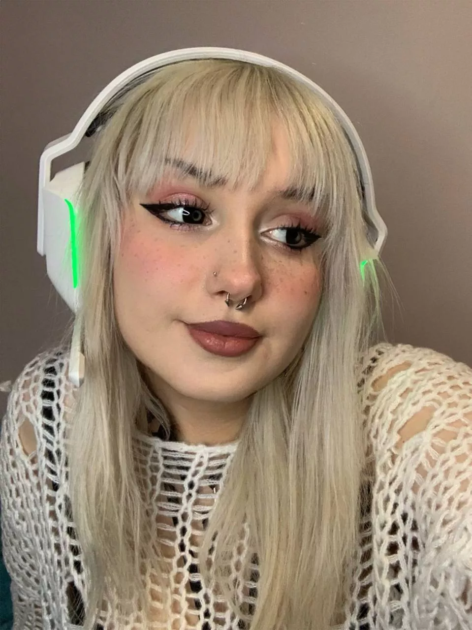 [F] Games and chill later?