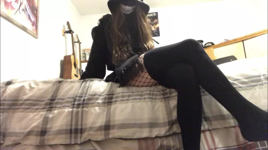 First skirt in public trying to accept myself more❤️😚