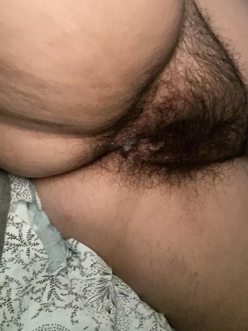 First time posting here, and ready to show you my all natural Milf grool