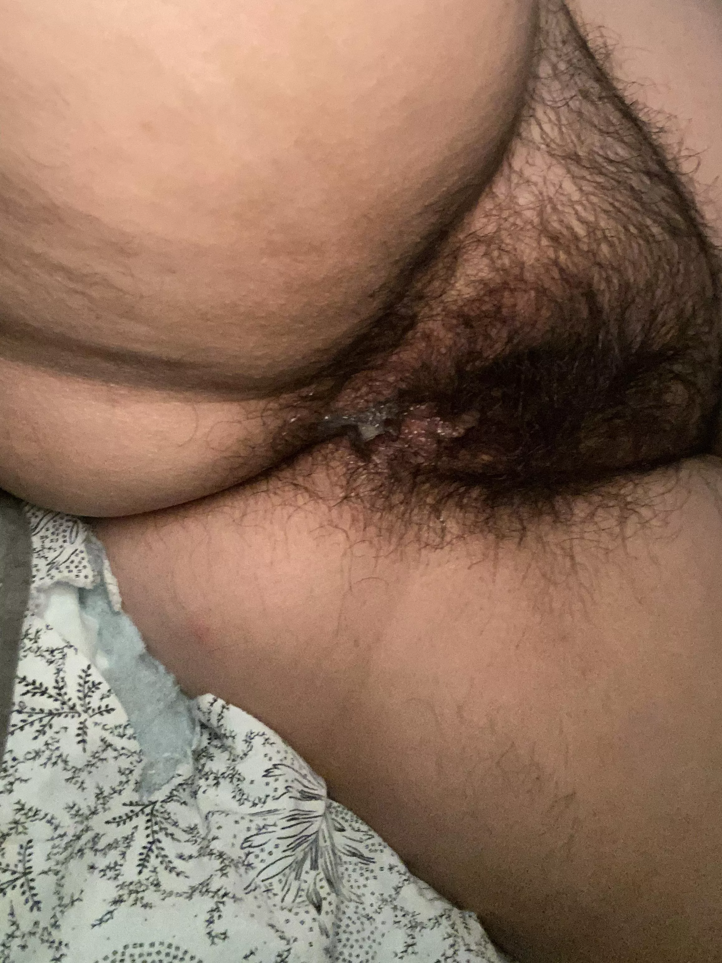 First time posting here, and ready to show you my all natural Milf grool