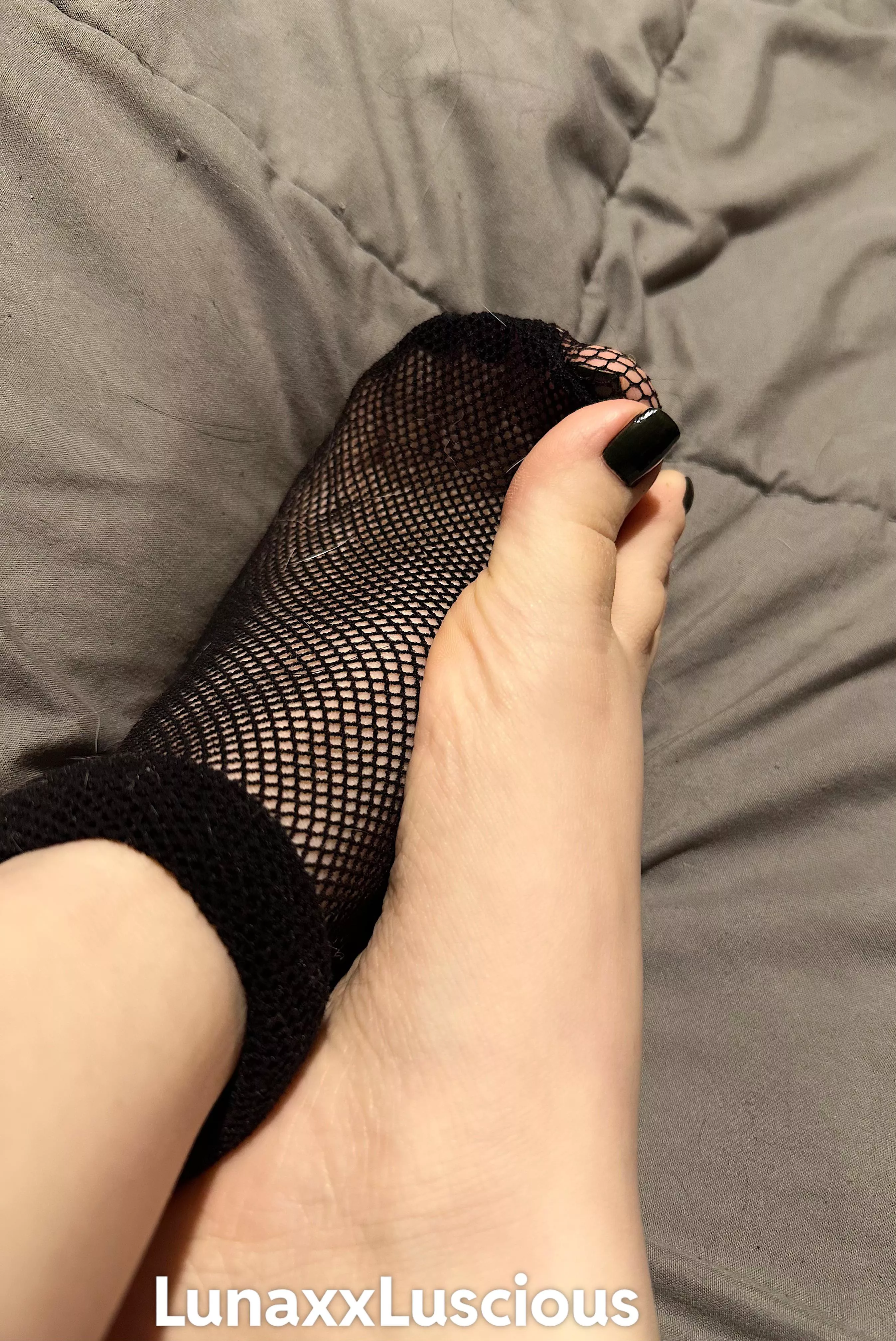 Fishnet socks 🥵