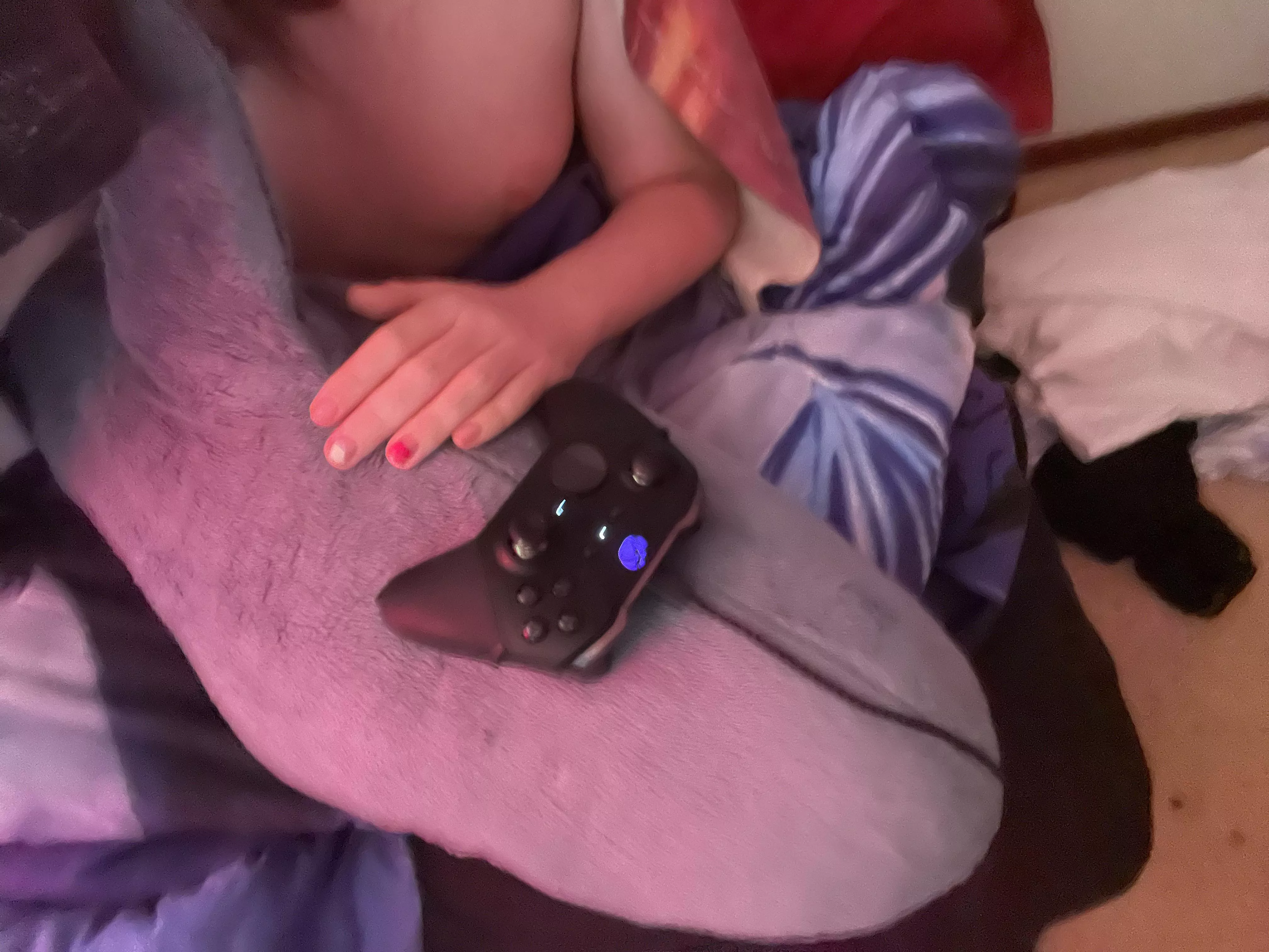 gamer titty uwu