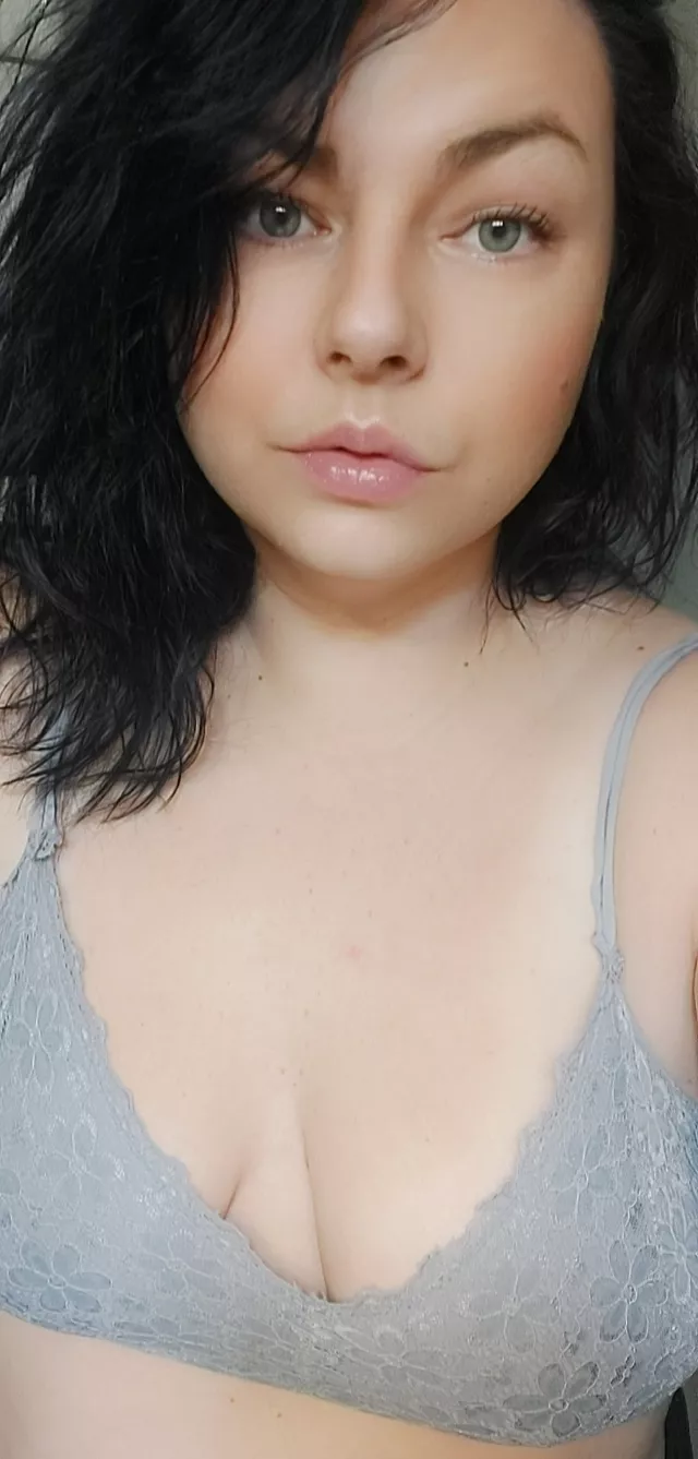 Got some crazy bed head this morning! 😂