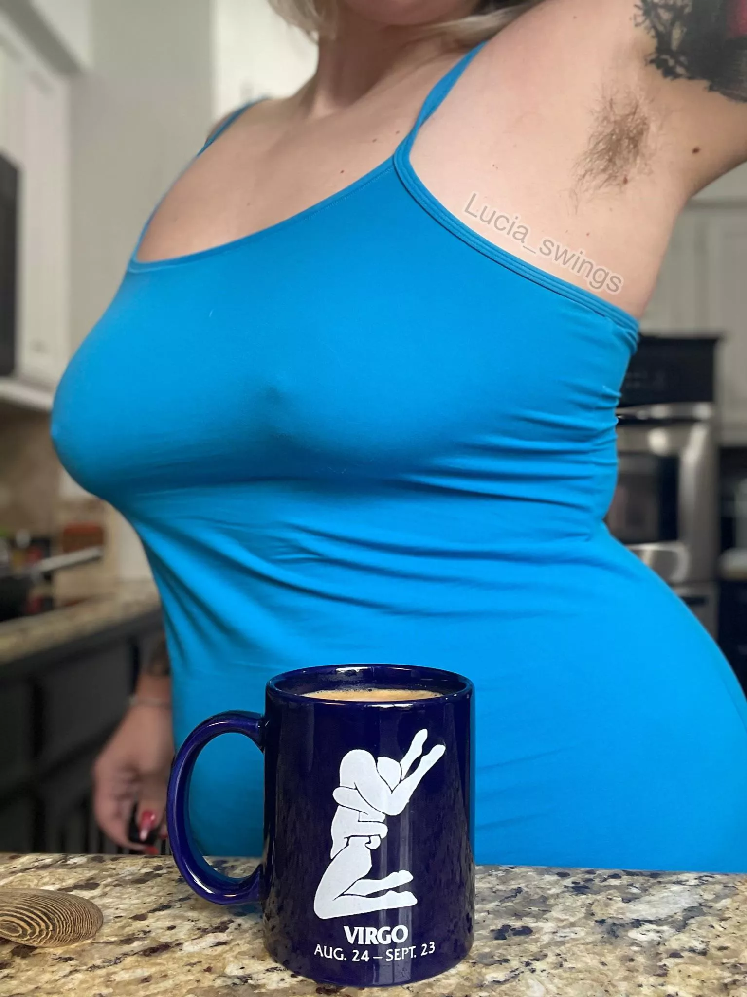 Hairy and curvy combo