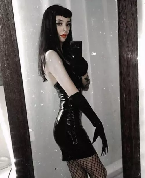 Hit an arrow for some humiliation task and I'll make you lick my ass [domme]