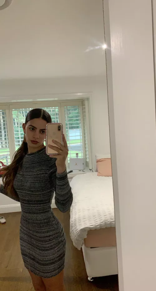 I need good company to keep me up all night 👅