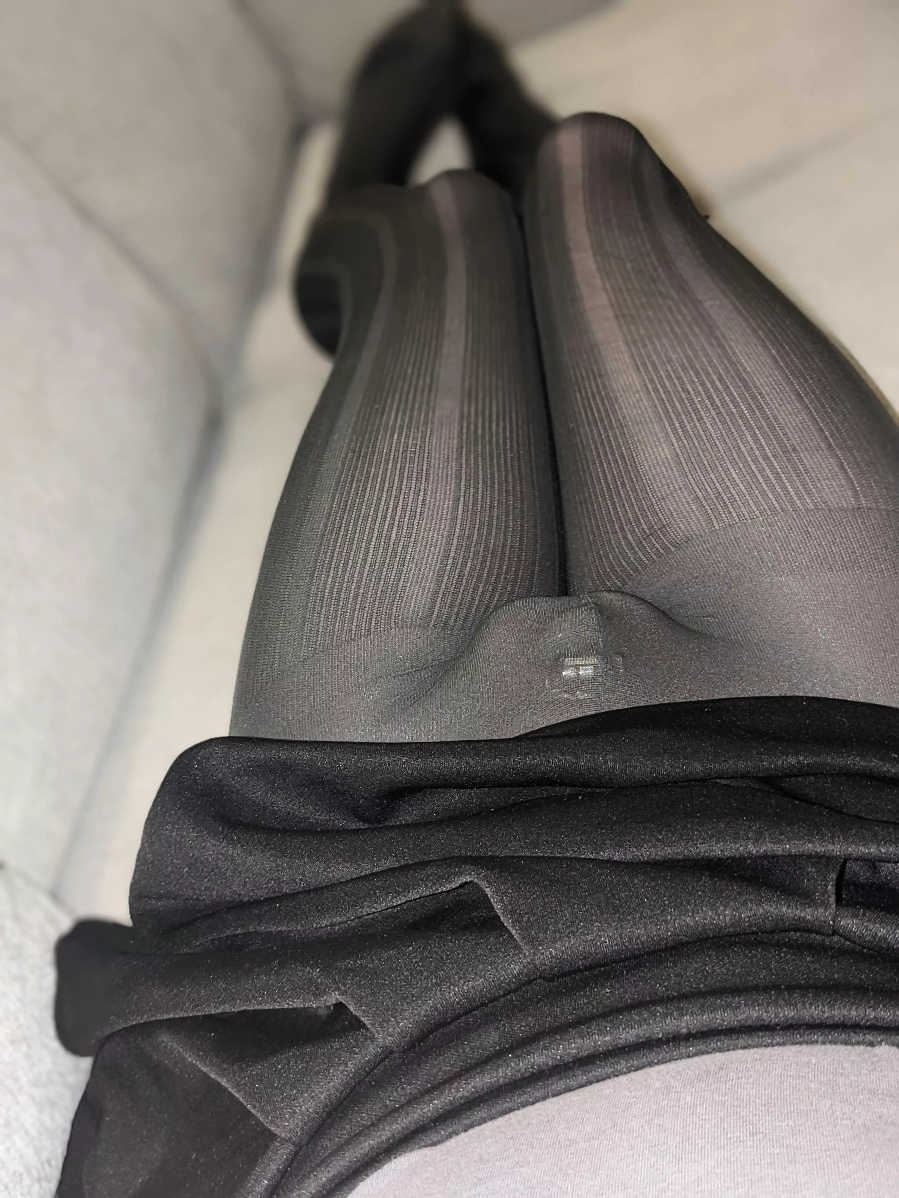 I spy with my little eye something shiny👀