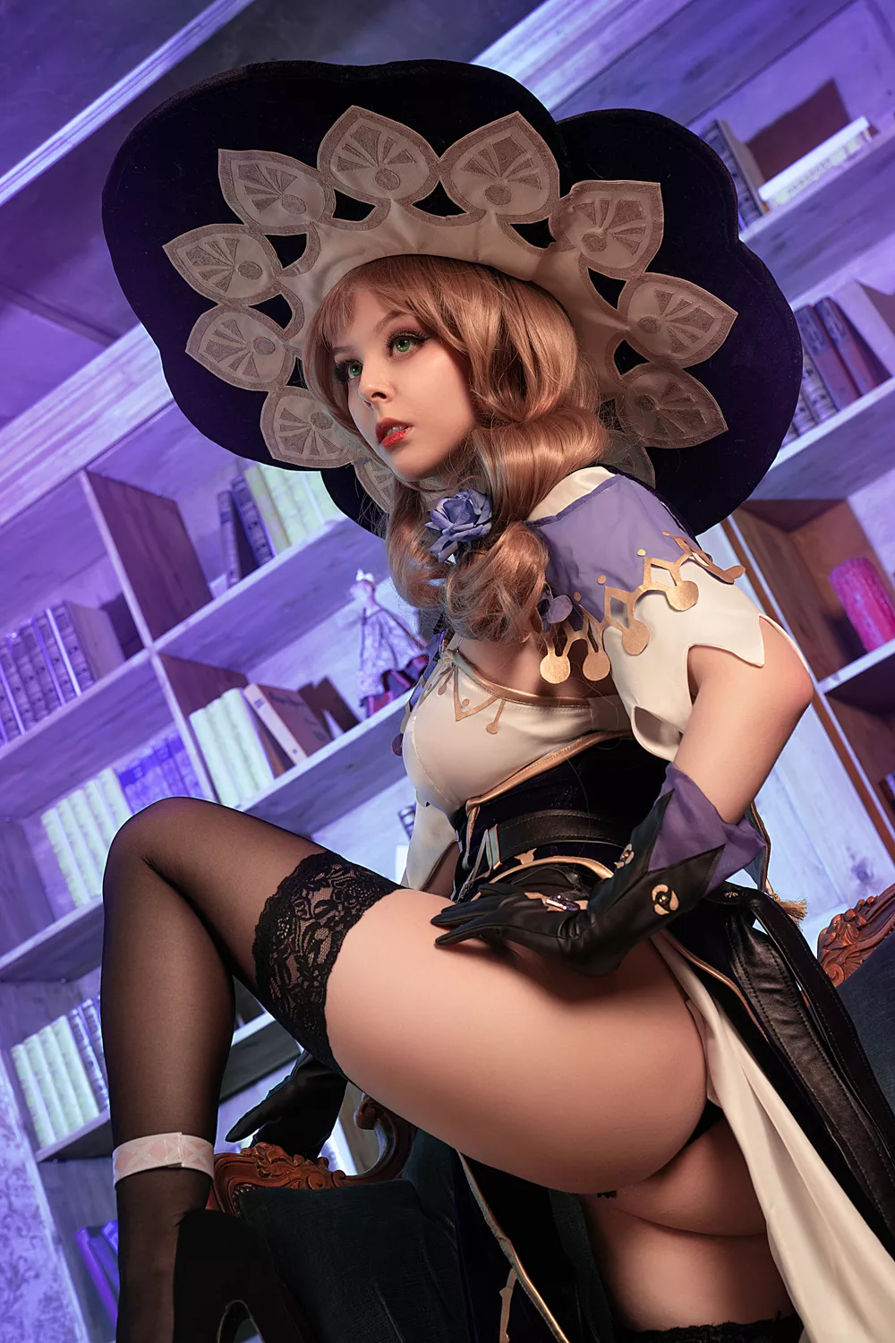 Lisa by Helly Valentine [Genshin Impact]