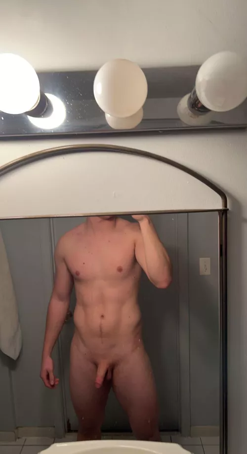 (M) 21 really seeing my progress from the gym