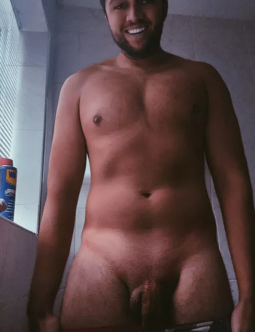 [M] 28 6”2 🇬🇧 got a bit of winter weight on so be kind 🫣😂