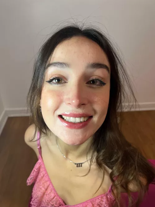 Smiling for daddies cum