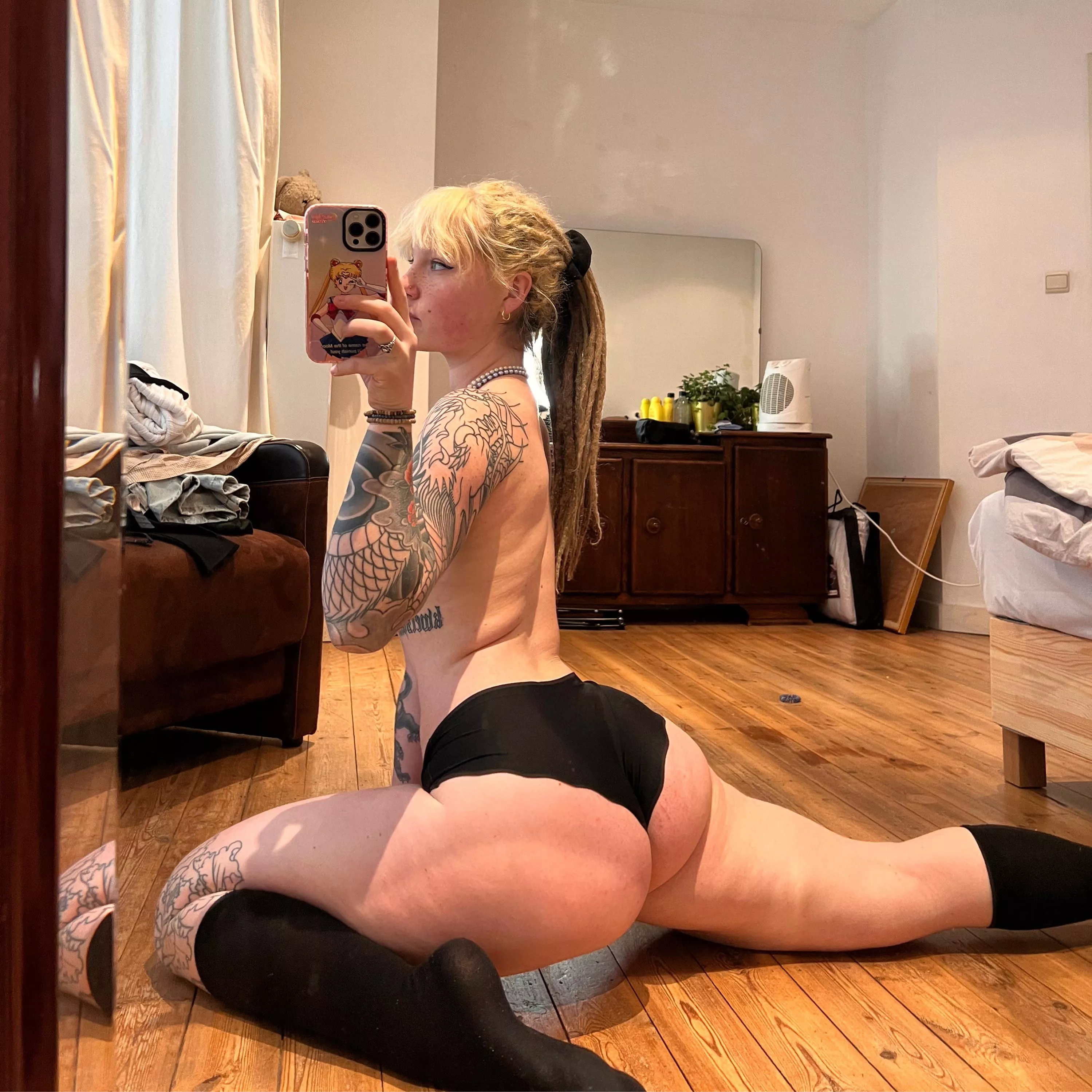 They are very bouncy:) [f]