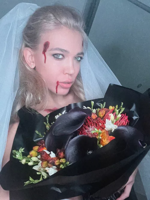 Today you will be a special guest between my legs.