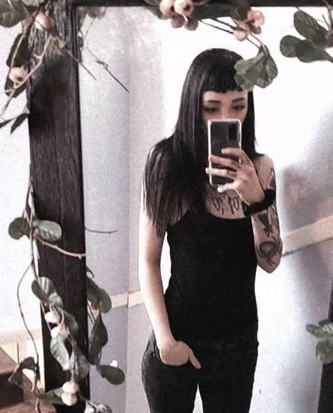 Upvote and Mommy will dominate you 😍 [domme]