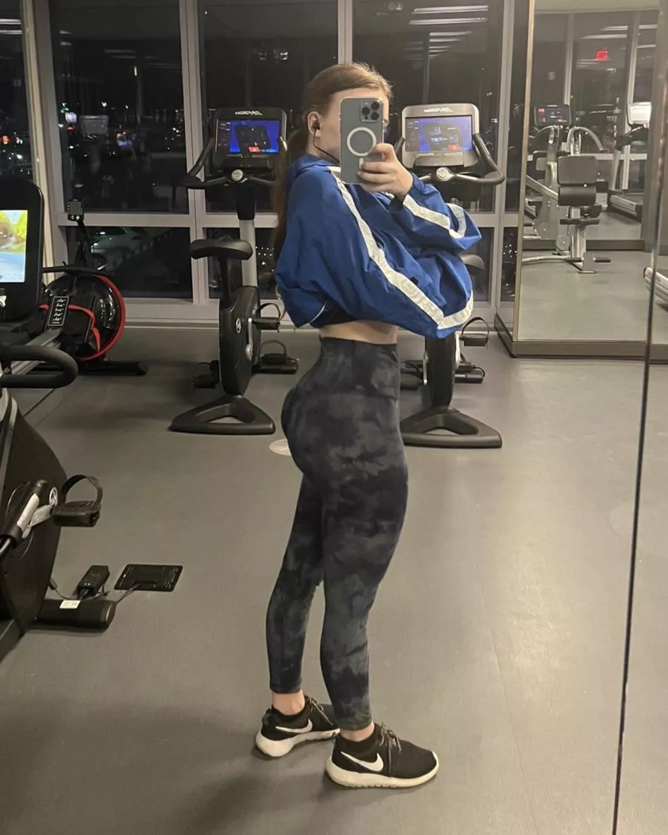 Wanna work out together?