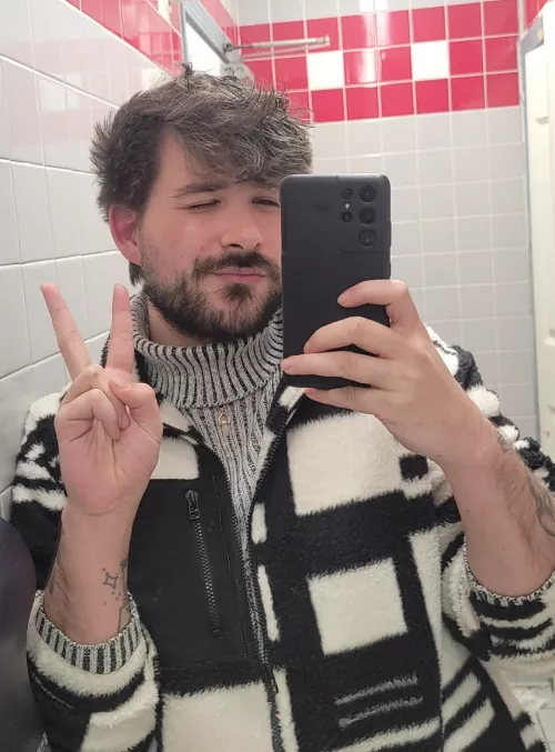 Who wants to donkey roll in TFT with me?