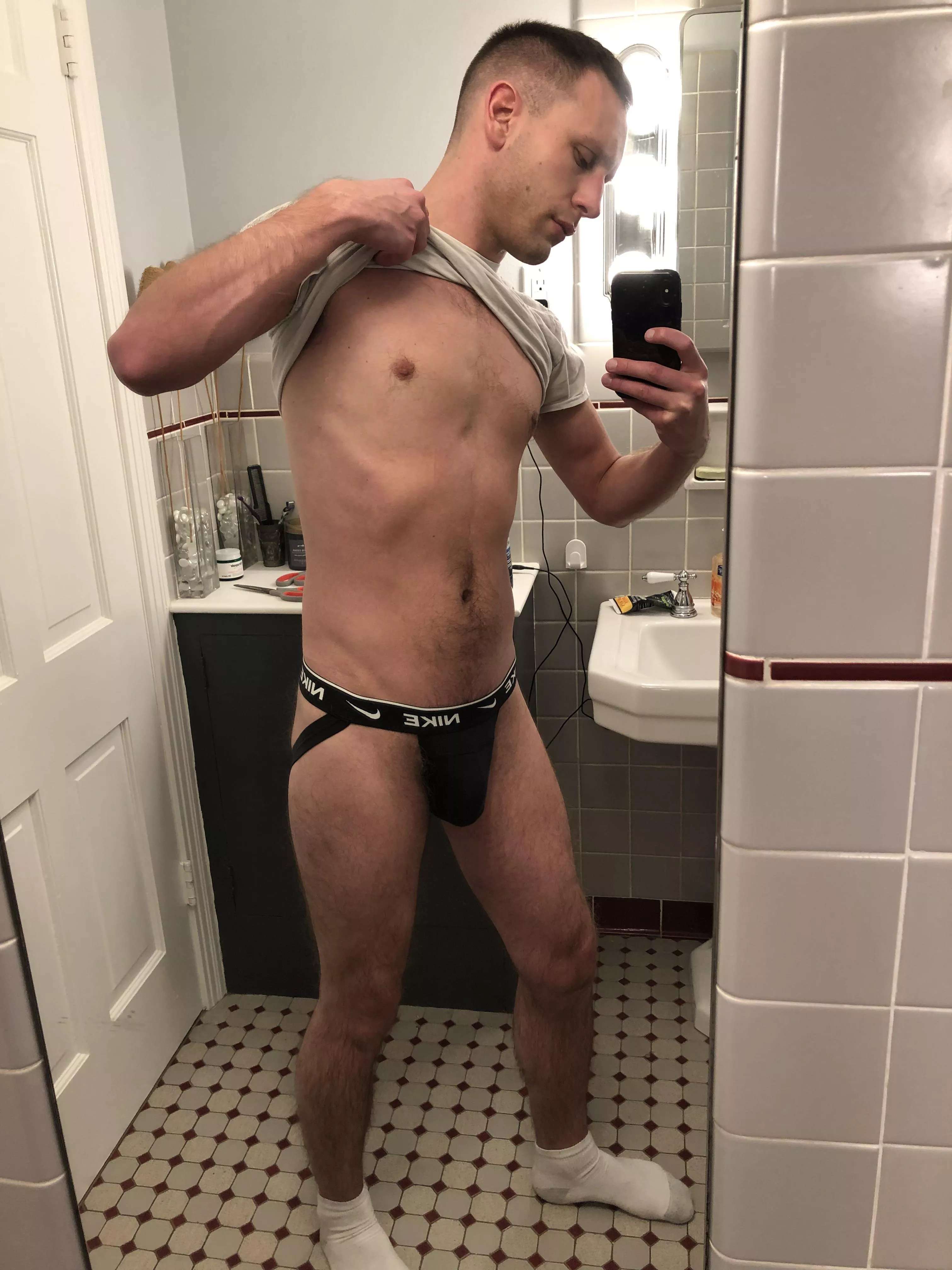 Who wants to help with Sunday night chores?