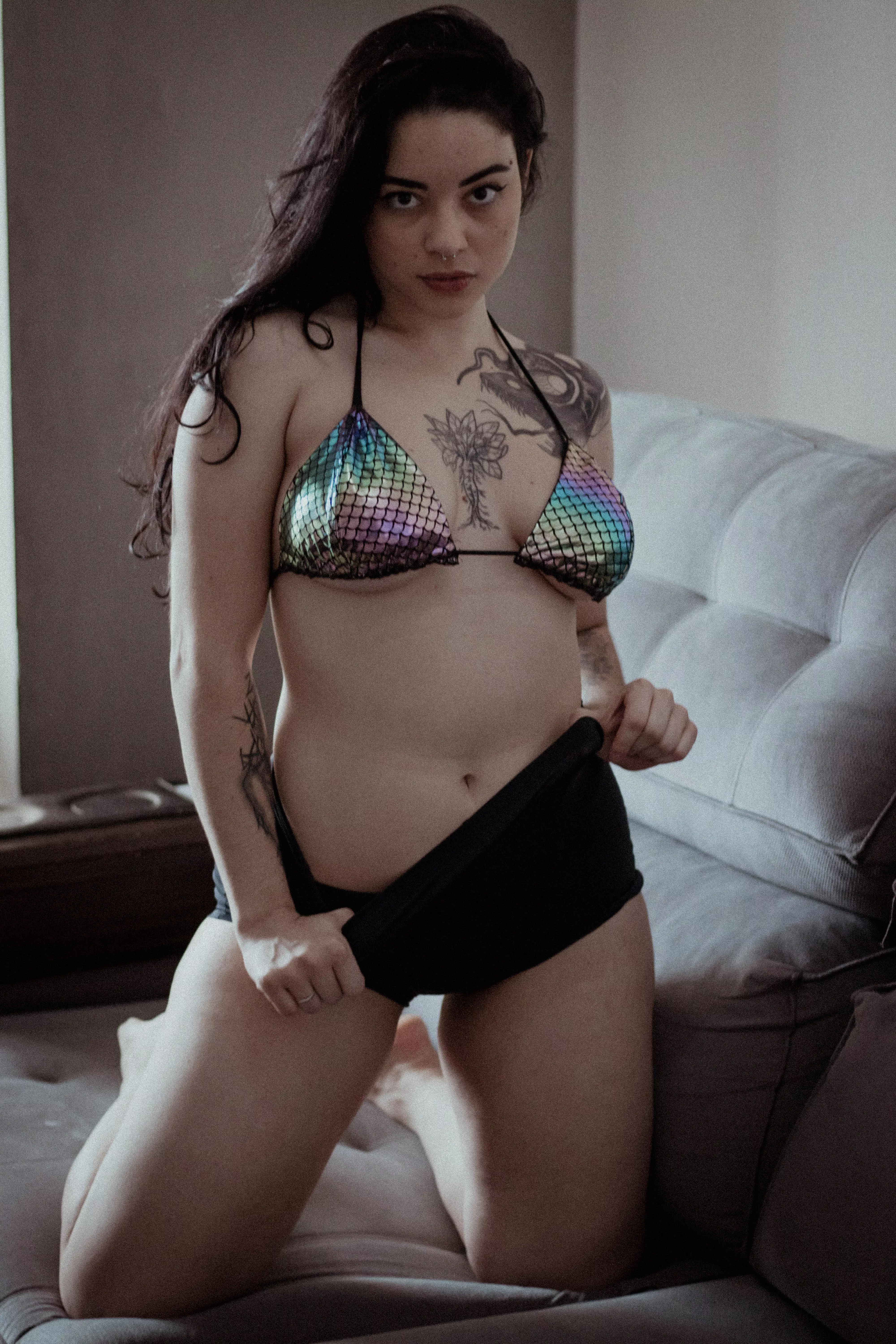 Will you pull it out? You can’t use your hands though