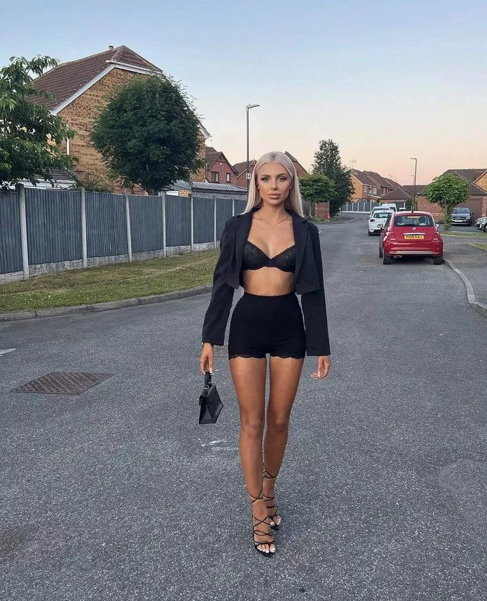 would you let the mrs out in just a bra like this??