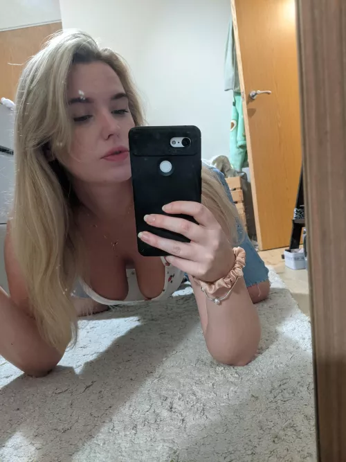 Yes I have cleaned the mirror now..