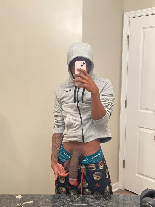 [18] is it long or thick??