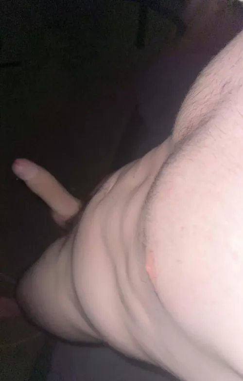 19 hung dom top ;) daddy needs to breed a tight little slut @zaynexx7