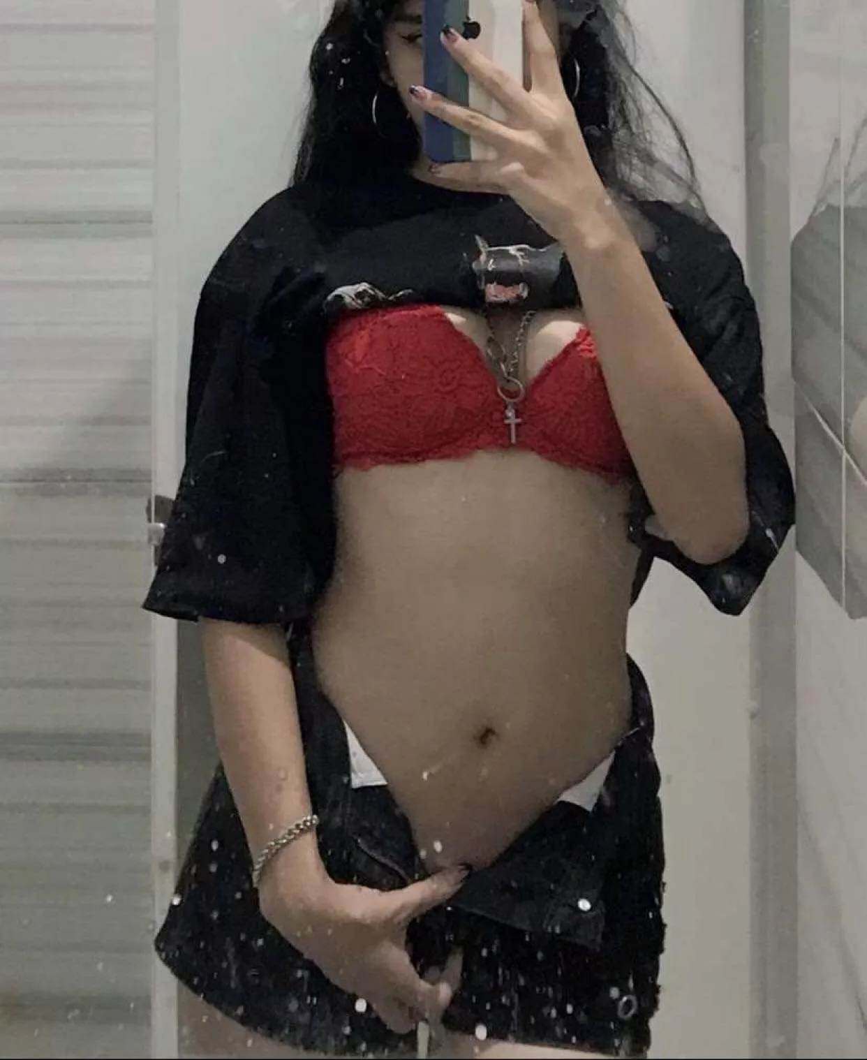 22[F] Who's still up and still horny? Let's fuck together. Add my Sn*p: Sam_alegre200
