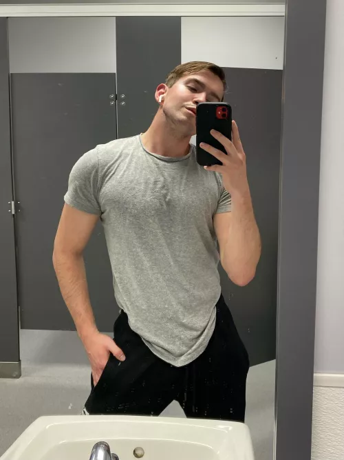 [27] Can you spot me bro?