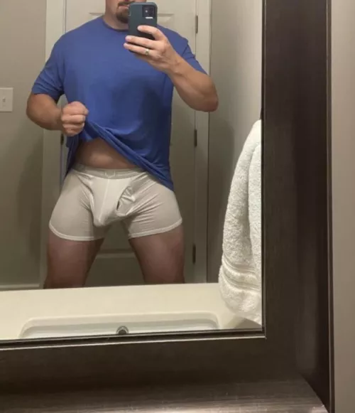 [38] m… spot for the balls, spot for the sausage… not enough of each.