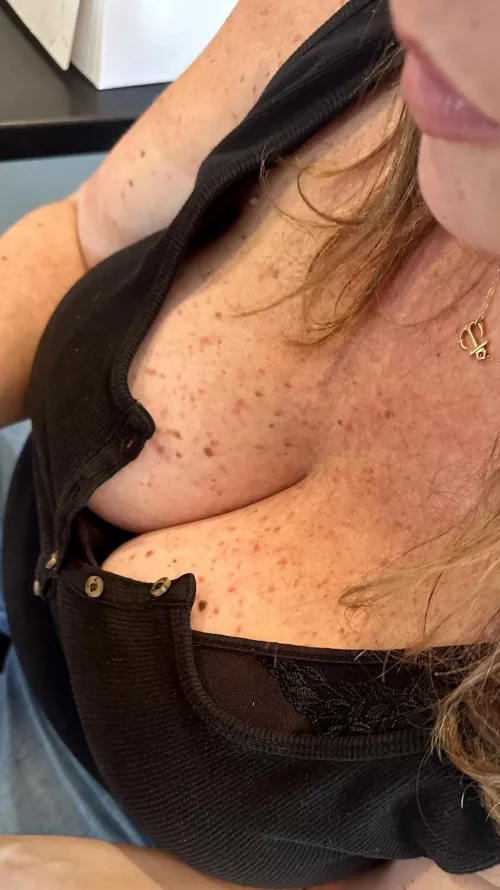 43(F) …and I thought you were just trying to read over my shoulder 😜😈❤️