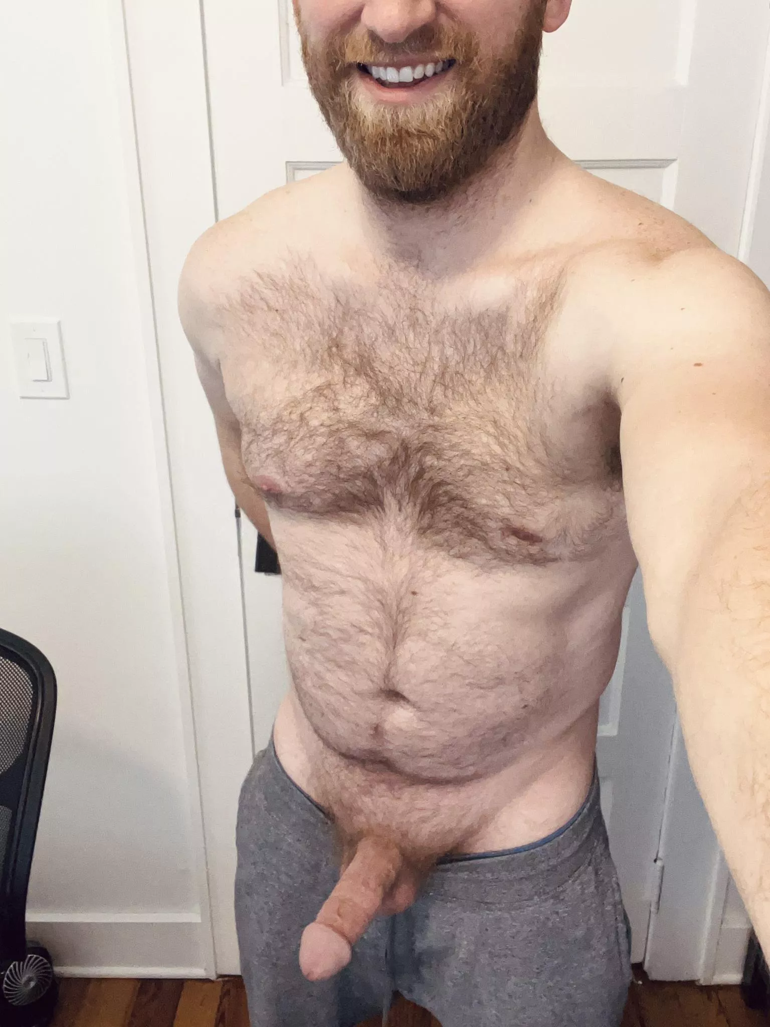 Am I doing the gray sweatpants thing right?