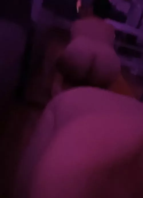 any DFW uniformed men want to have some fun. 💙😈