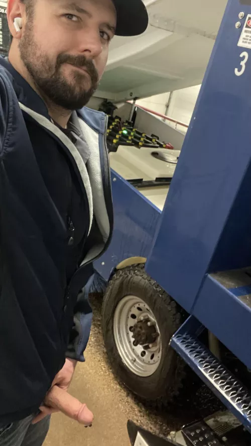 Anyone up for a Zamboni ride? (34)